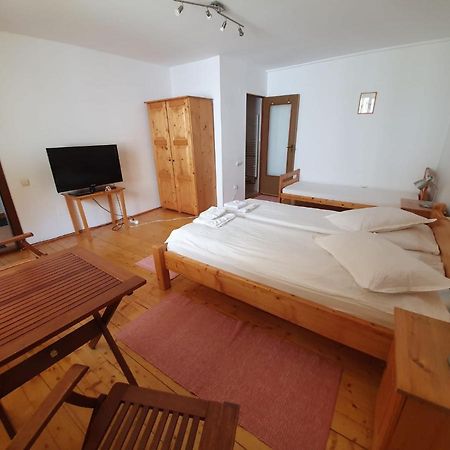Hotel Casa Terezia Brašov Exteriér fotografie