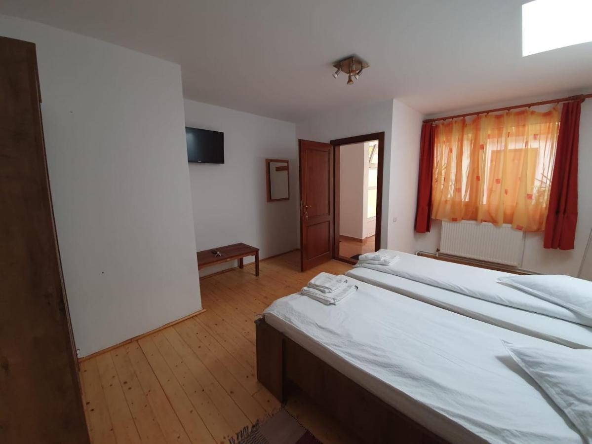 Hotel Casa Terezia Brašov Exteriér fotografie